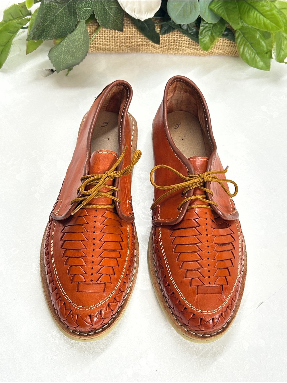 Men's Brown Woven Leather Lace-Up Shoes